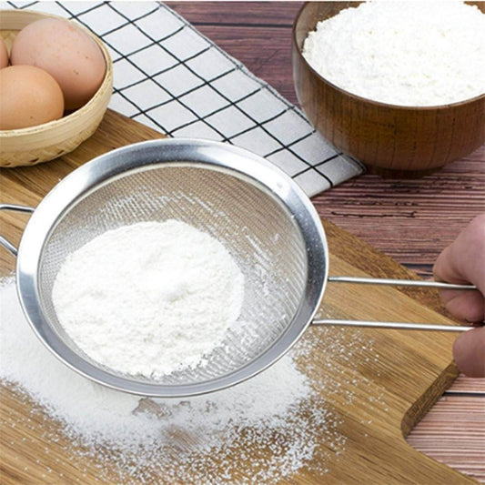 Hand-held Flour Sieve (18cm) - DMC Wholesale