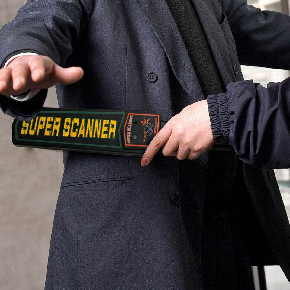 Super Scanner Rechargeable Metal Detector - DMC Wholesale