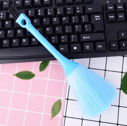 Fluffy Microfiber Delicate Duster (24cm) - DMC Wholesale