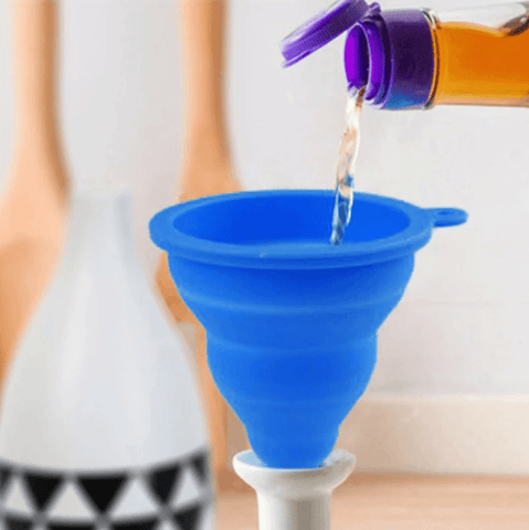 Foldable Collapsible Silicone Funnel - Alt View